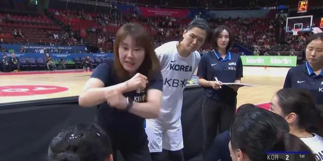 还认得出来吗？韩国女篮主教练竟是山西名宿郑大姐？(2)
