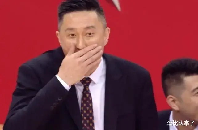 杜峰笑了，对第二场的结果，他还能说什么呢