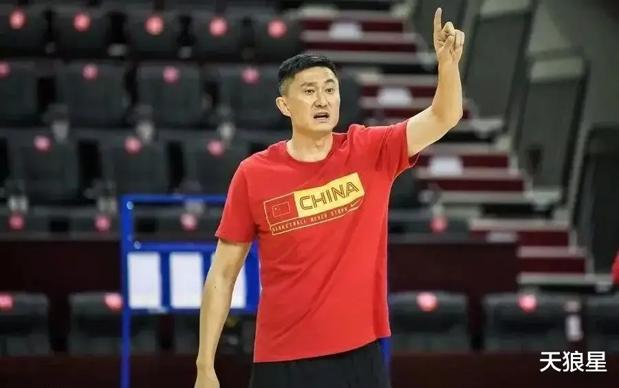 中国男篮国家队比赛有球员请假，不是要骂球员，就是觉得杜锋确实挺难的(2)