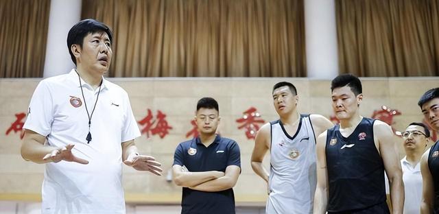 教练组调整：山东高速男篮再现英明决策，丁伟获正式任命受到力挺(3)