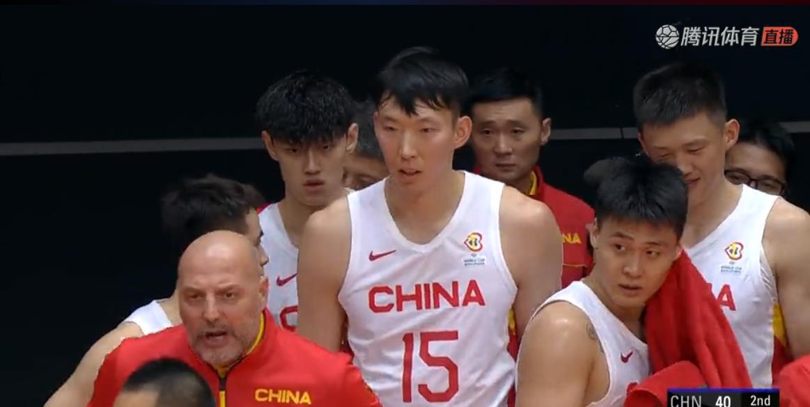 12分8助！在场赢21分，篮球名记：没他中国男篮恐怕要输给伊朗(1)