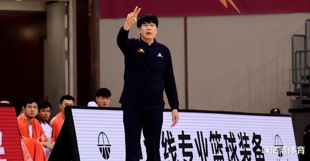 中国篮协官宣了！韩国著名教练加盟并担任国家队主教练，挖掘过赵睿的作品(3)
