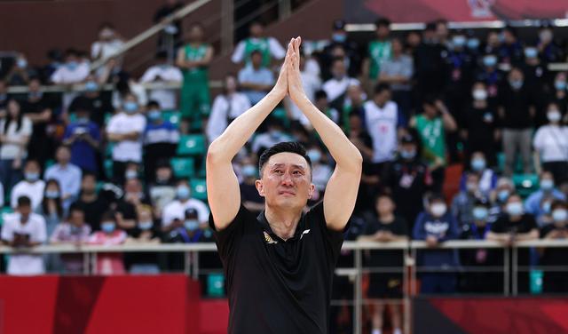 接受篮协任命，杜锋上任中国篮球推荐官，姚明亲自捧场