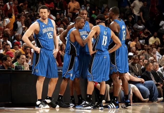 近二十年来，NBA出现了什么黑马？今年的国王能否创造奇迹？(10)
