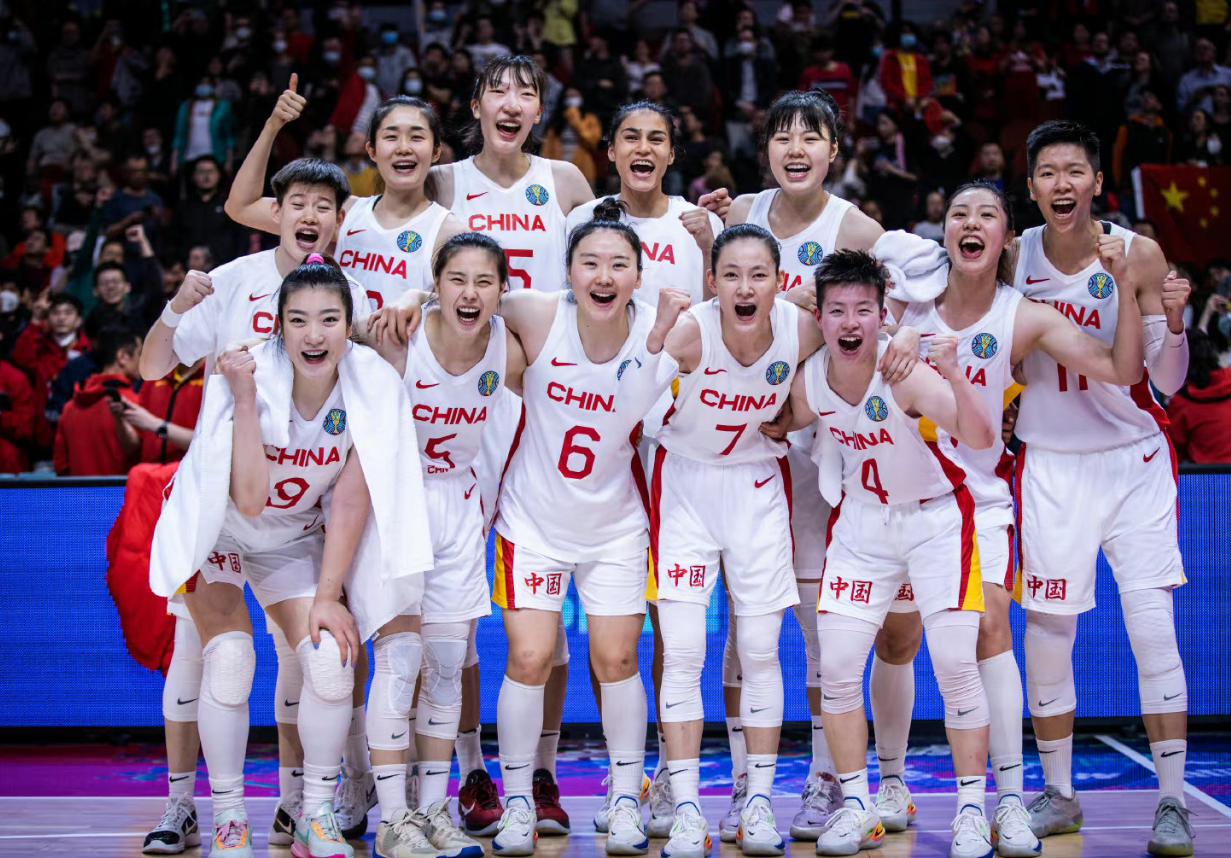 杨力维归队！全主力中国女篮将出炉，亚洲杯倒计时，剑指亚洲冠军！(1)