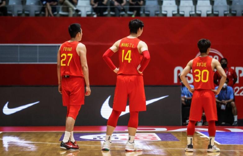 时隔3年！中国男篮重返巅峰，面临巨大困难(3)