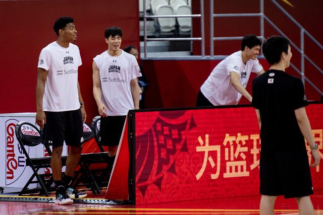 放马过来！日本男篮公布25人大名单，平均年龄27岁，身高195公分(3)