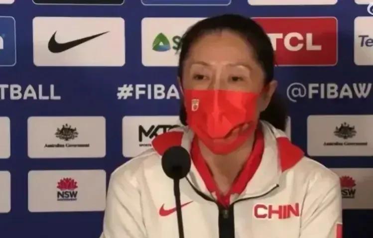 女篮主教练郑薇最新访谈：

1、郑薇谈亚洲杯夺冠。在我看来，亚洲杯毕竟也两年一届(1)