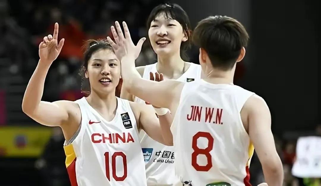 中国女篮称霸亚洲的重要因素是中国女篮的身体素质亚洲现在排第一。中国女子篮球队在近(1)