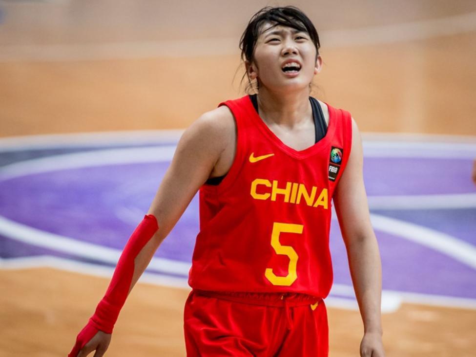 痛心啊，中国女篮连遭惨败：21分不敌韩国历史最差、被32分大逆转