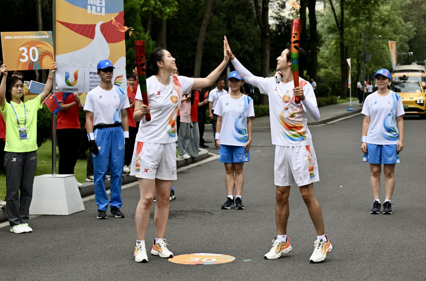 我是大运火炬手丨中国女篮前队长邵婷:我在大运会舞台上开启了自己的梦想(2)