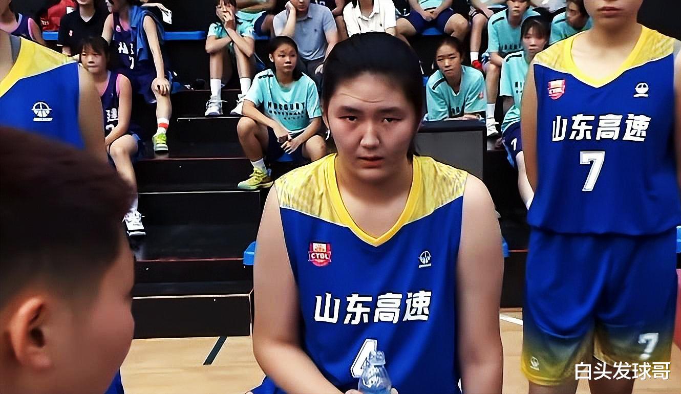 38分17篮板！中国女篮2米26大魔王率队进决赛，郑薇再添杀手锏(5)