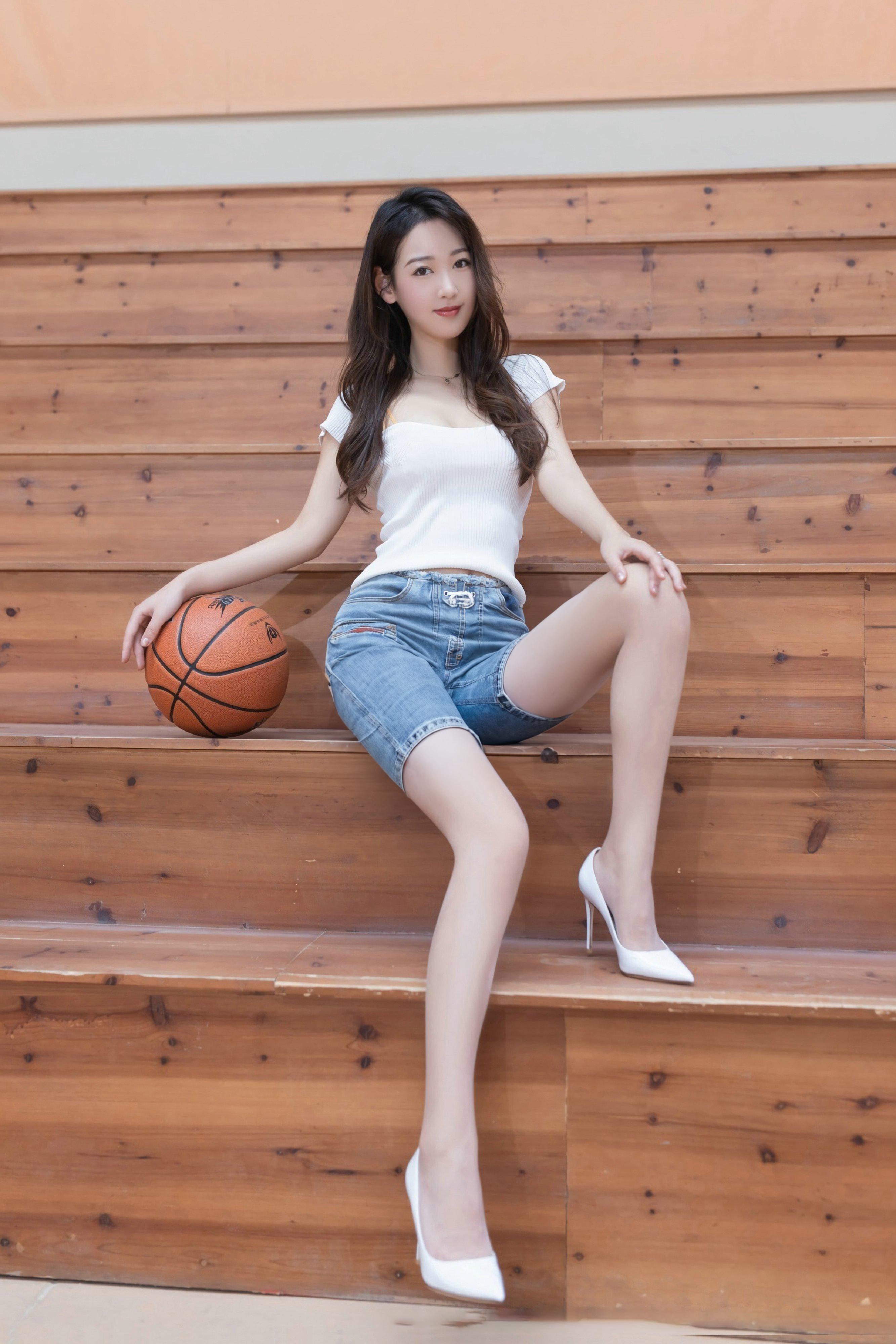 唐安琪——篮球宝贝「摄影评测与赏析」(15)