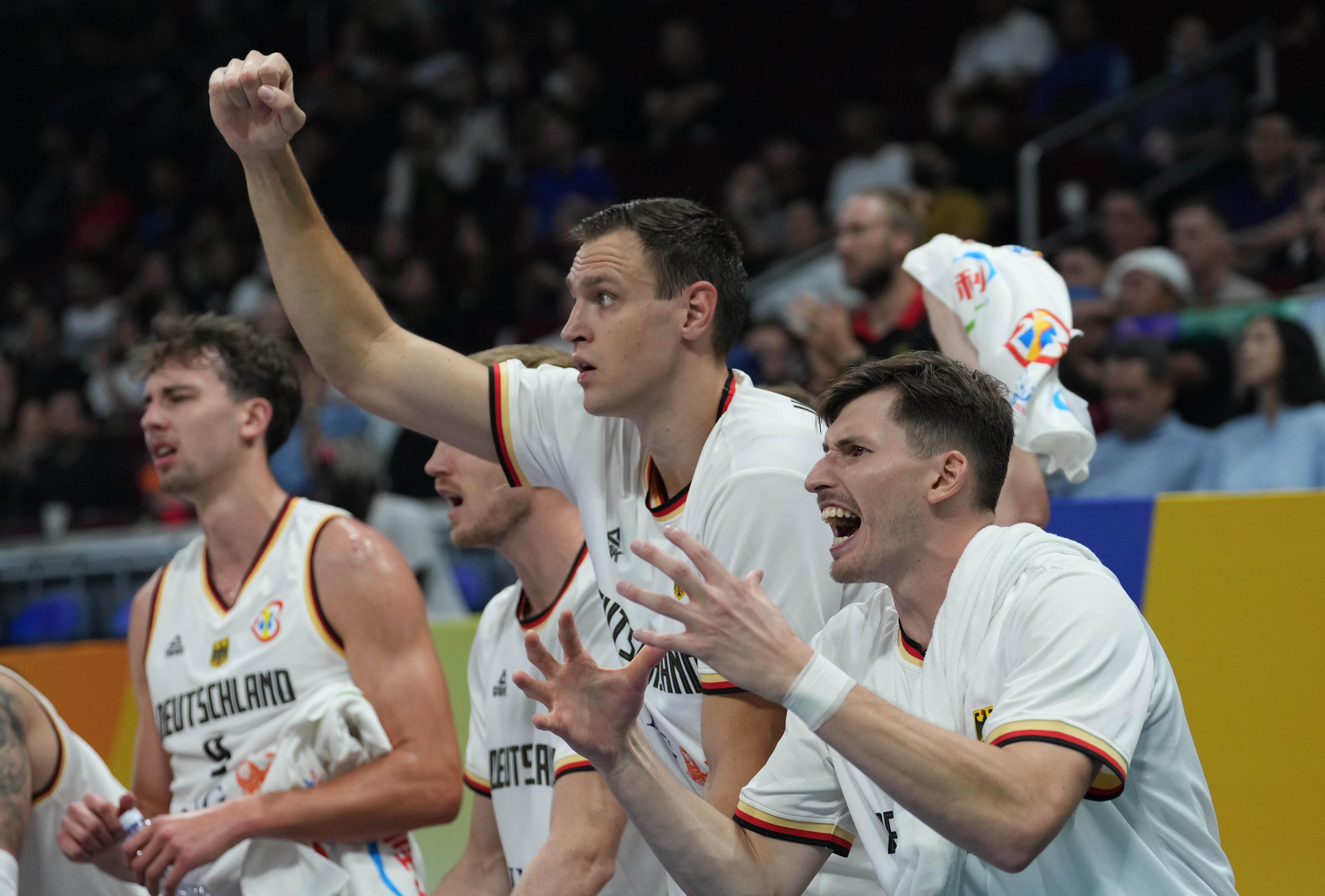 篮球世界杯：德国队晋级四强(5)
