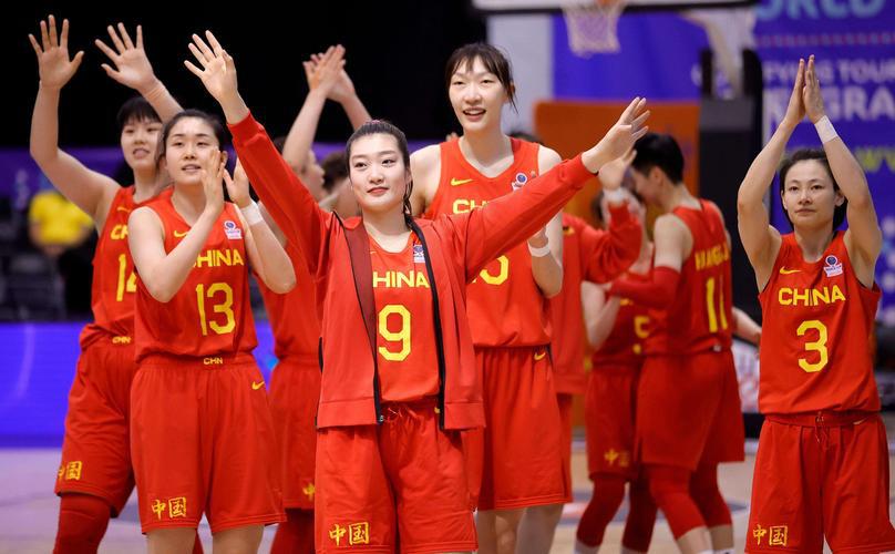 厉害！中国女篮排名世界第2，落后美国147分！领先澳大利亚18.8分(3)