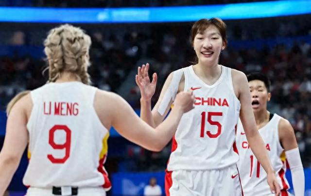 中国女篮绝杀日本队夺冠，赛后韩旭一番话让人肃然起敬，姚明懂了(1)