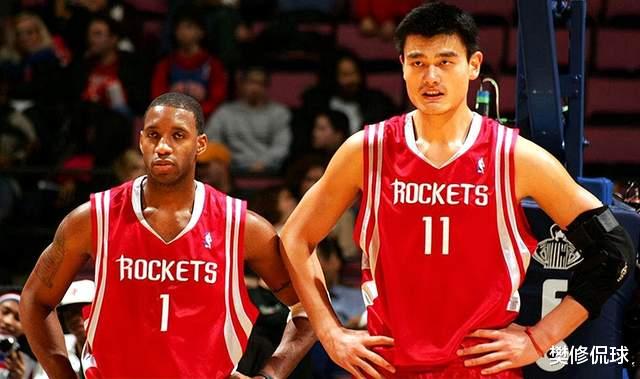 假如姚明在NBA打现代篮球，他能在面对詹姆斯和库里拿下总冠军吗