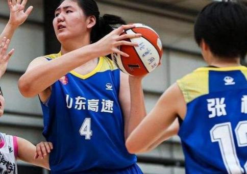中国女篮的五位“虎将”，身体条件好爆发力强，未来可期(2)