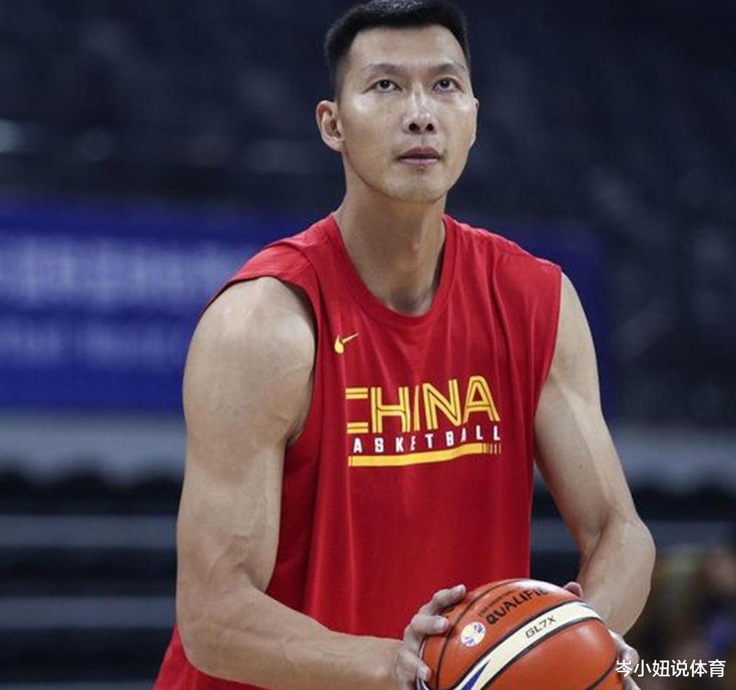 未能带领着中国男篮重回奥运会舞台，或许是易建联最大的遗憾了