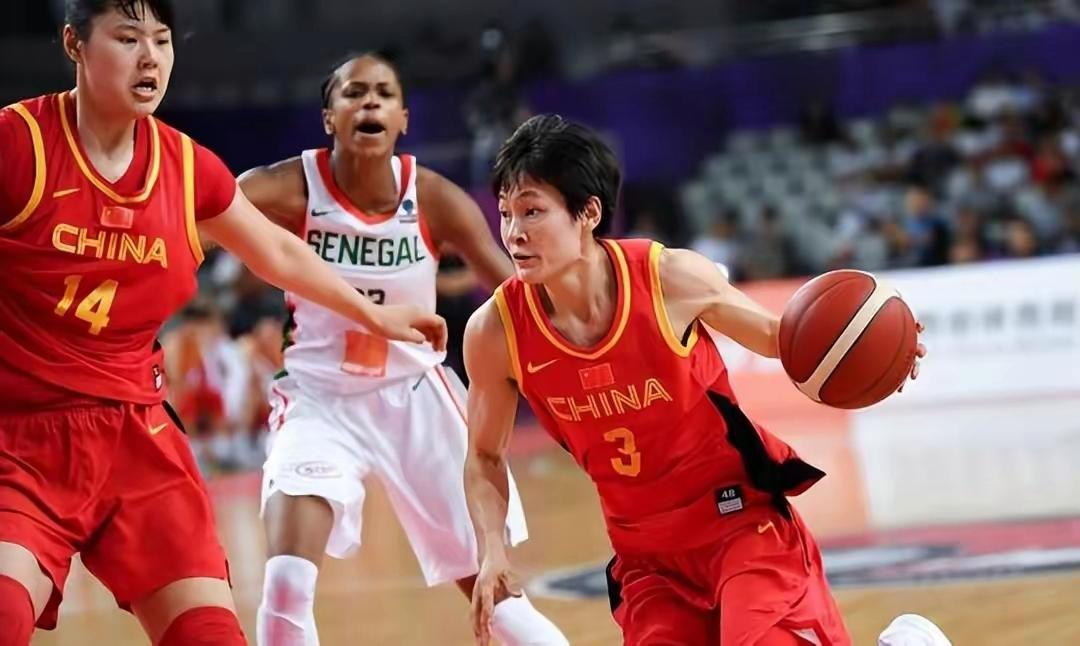 中国女篮集训名单出炉 李月汝等球员领衔或冲进奥运会正赛(6)