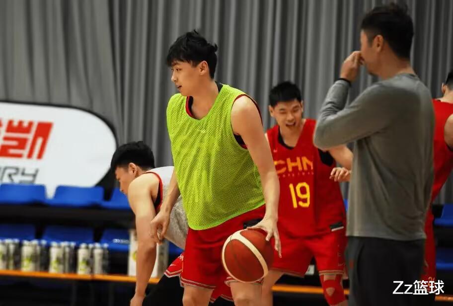 中国男篮削足适履！乔帅或在对阵日本后下课(4)