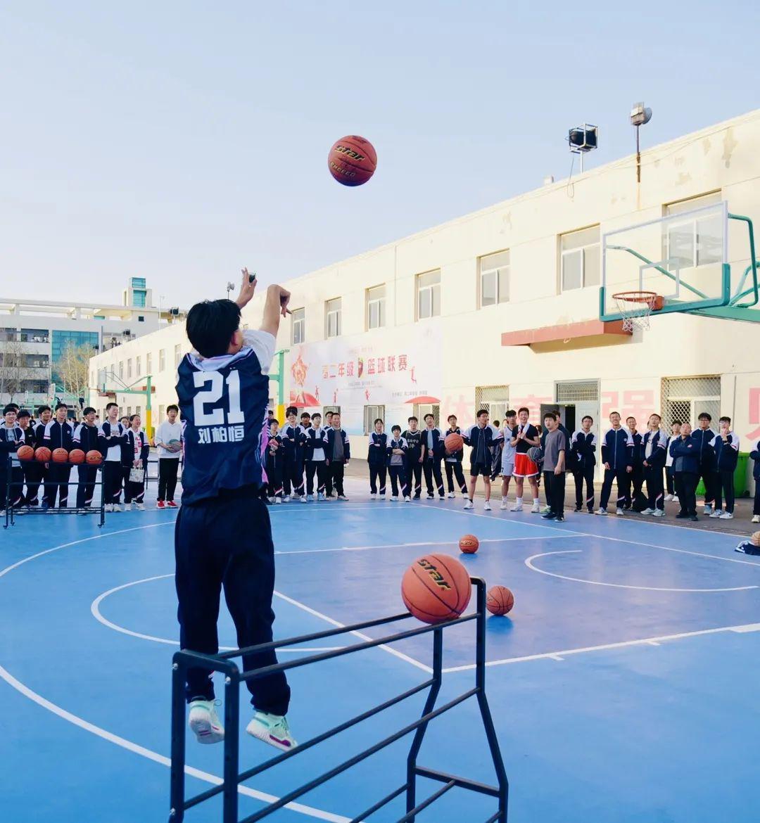 山西省运城市康杰中学高二年级篮球联赛圆满落下帷幕(30)