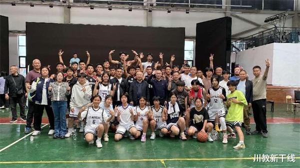 祝贺！四川省商贸学校斩获德阳市第二届中学生校园篮球联赛双料冠军
