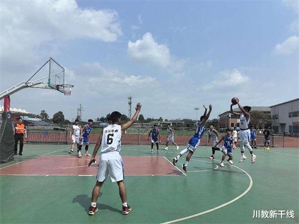 祝贺！四川省商贸学校斩获德阳市第二届中学生校园篮球联赛双料冠军(9)