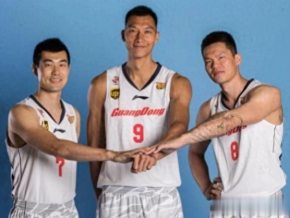 盘点广东男篮队史最伟大的五位球星，除了王7朱8易9，还有这两人