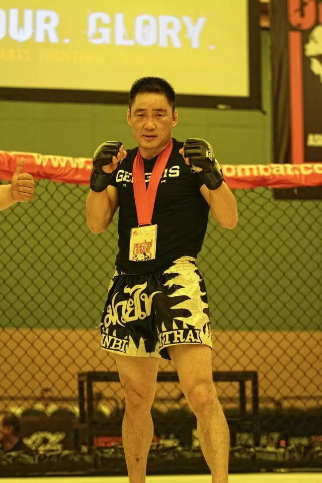 中国传奇拳王51岁再战顶级擂台，欲力压泰森克星创造历史(7)