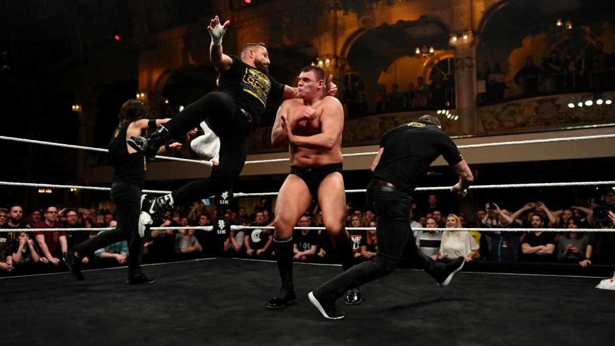 NXT接管布莱克浦三大冠军强势卫冕，不可一世的帝国军团惨遭团灭(26)