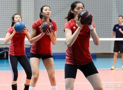 世锦赛后，中国女排对阵意大利优势尽显，郎平冲击奥运再添一利器(2)