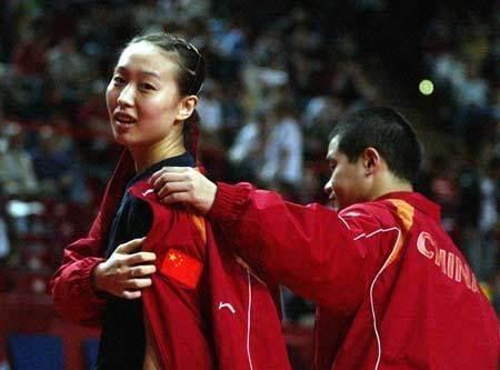 中国女乒第一美女，因和马琳谈恋爱，被迫离开国家队，现发展很好(4)