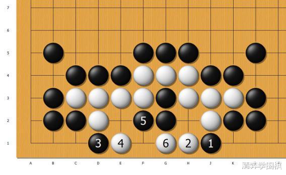 黑先，利用好被切断的两颗黑子，可以反杀白棋(5)