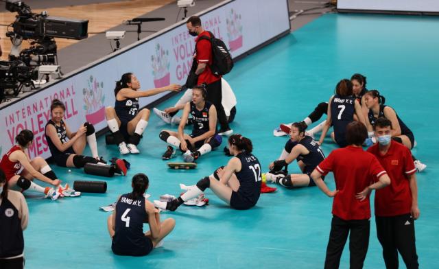 奥运测试赛中国女排3比0胜日本 12人大名单出炉？