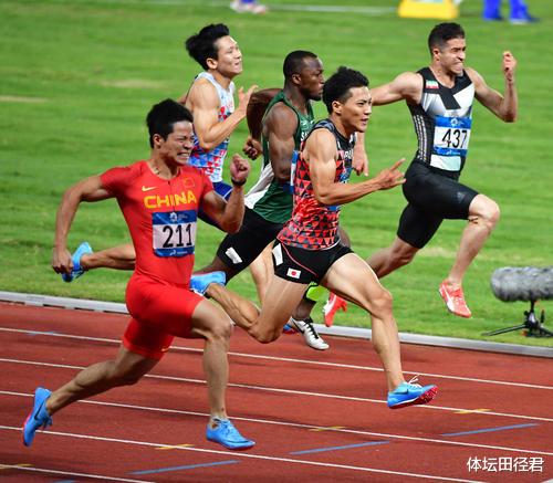 10秒71，29岁亚运百米季军超大逆风夺冠 曾逼苏炳添跑出9秒92(2)