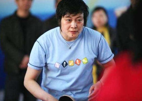 当初兵乓球冠军加入日本籍，为日本夺冠大喊“呦西”，现状如何(4)