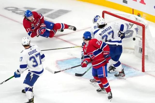 NHL总决赛G4 加拿大人背水一战 安德森梅开二度加时绝杀闪电