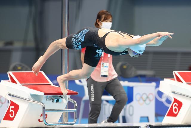 中国游泳队上午收获两金 助中国重返金牌榜首位！(3)