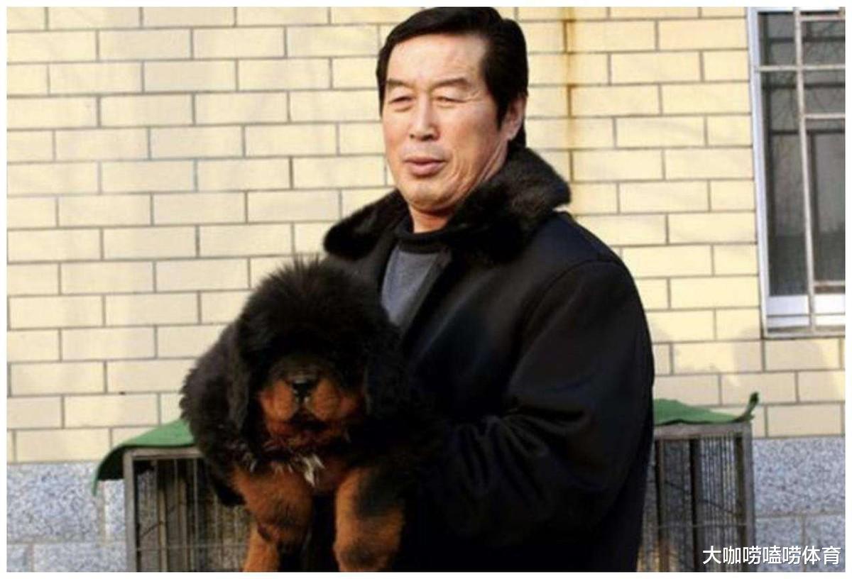“马家军”教练今何在？靠养狗成为千万富翁，77岁重返俱乐部执教(4)