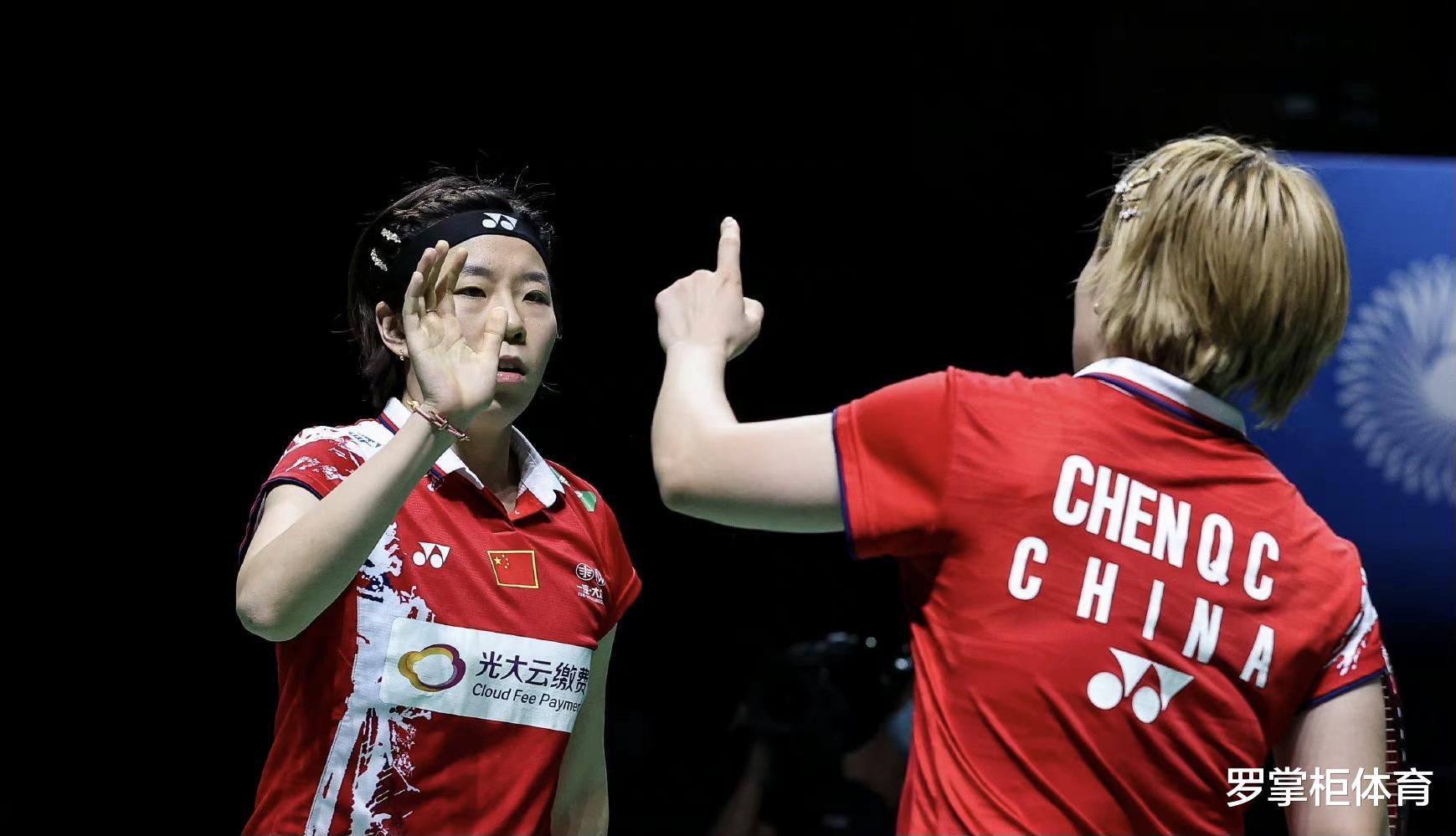中国队首金诞生！8年6冠，国羽史上最强女双组合，你同意吗？