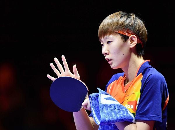 新加坡大满贯开赛两天，中国乒协正式官宣，王曼昱或成最大赢家