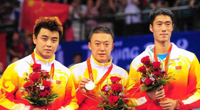 乒坛传奇庄智渊：赢过国乒几代主力，如今41岁不退役，又夺得3冠(1)