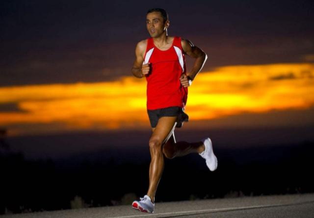 跑步40公里会发生什么？你真的了解你的身体吗？