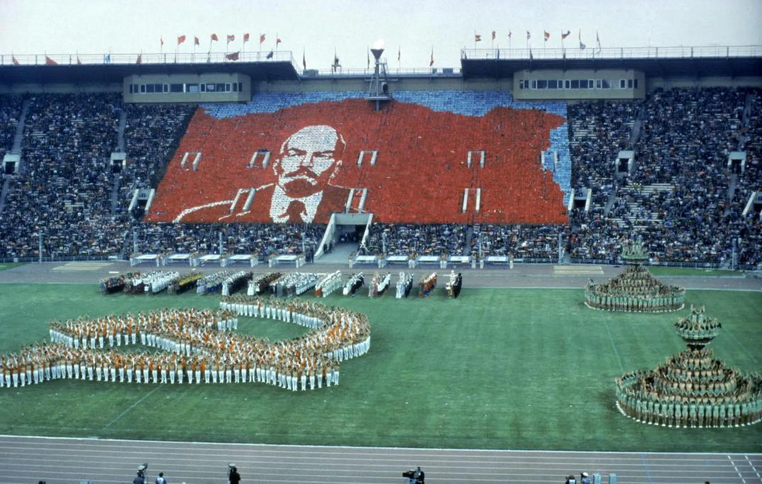 1980年“最失败”的奥运会，耗费90亿美元，却遭到67个国家抵制(3)
