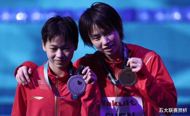 恭喜！中国冠军登上FINA，夺金牌仍不满意 女子10米跳台获赞太强大(3)