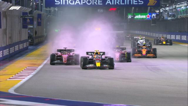F1新加坡站意外不断 6人未完赛佩雷兹获赛季第2冠(2)