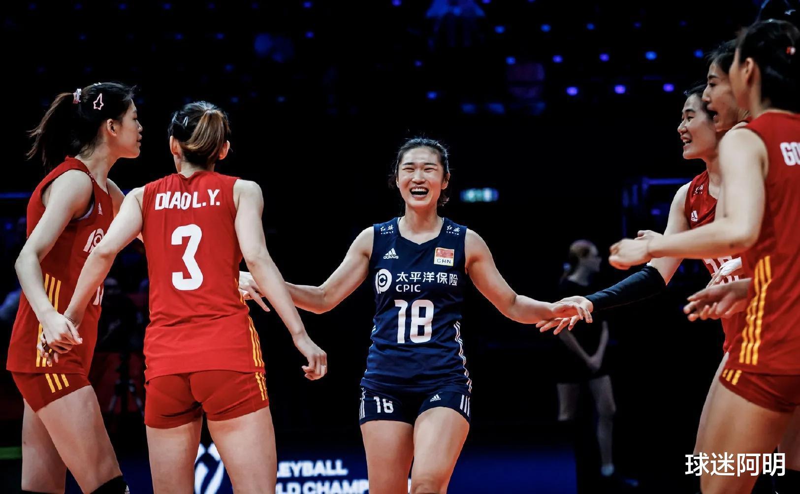 女排世锦赛最新积分榜：中国完胜攀升第2，8强已诞生2名，首支淘汰也诞生(2)
