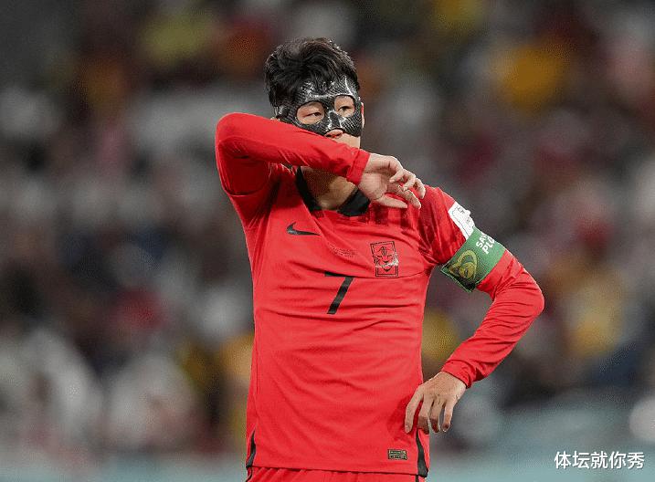 2-3！世界杯巨大争议判罚，韩国创12年耻辱纪录，赛后输球又输人