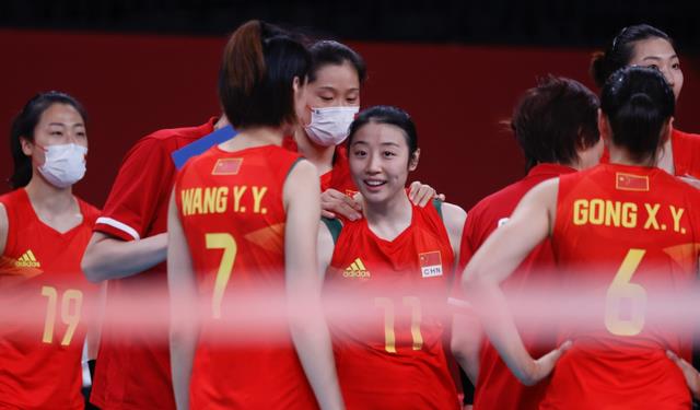 中国女排4大奥运国手荒废一个赛季，1人主力无忧，3人恐将退役(3)